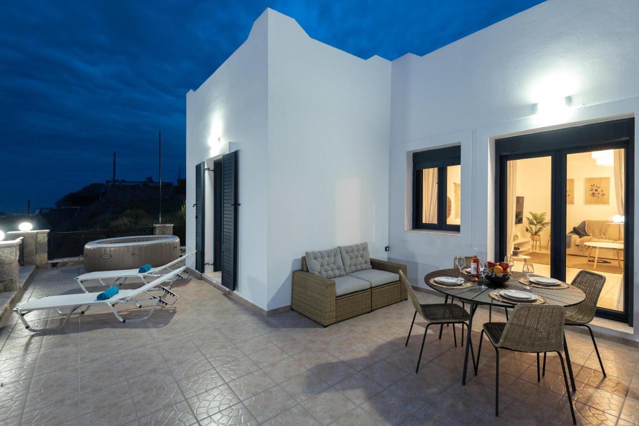 Sacada Seascape Nisyros Villa Paloi ภายนอก รูปภาพ